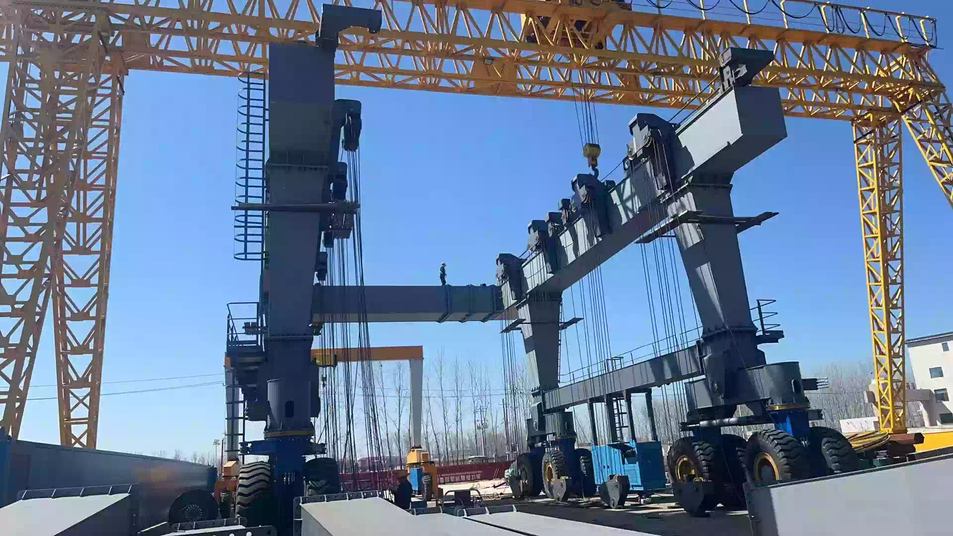 Boat Hoist Crane1.webp